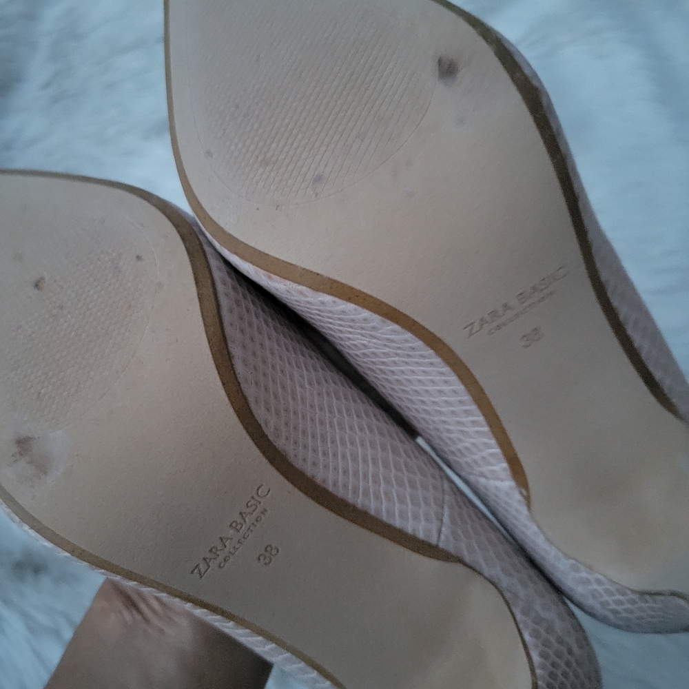 Zara Basic Collection Beige Pumps - image 6